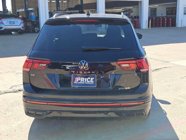 Photo of 2023 Black Volkswagen Tiguan