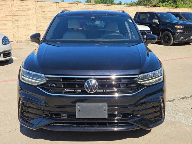 Photo of 2023 Black Volkswagen Tiguan