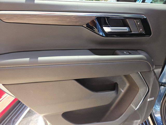 Photo of 2025 Lakeshore Blue Metallic Chevrolet Tahoe
