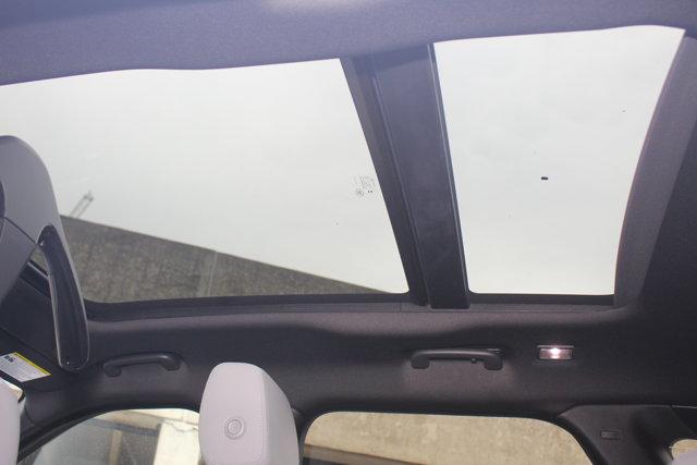 Photo of 2026 Santorini Black Metallic Land Rover Range Rover Velar