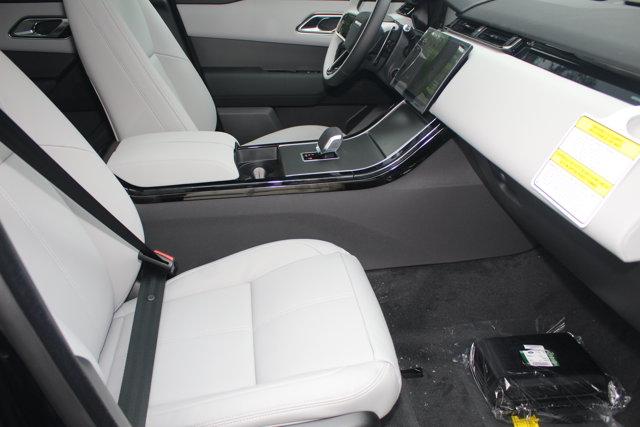 Photo of 2026 Santorini Black Metallic Land Rover Range Rover Velar