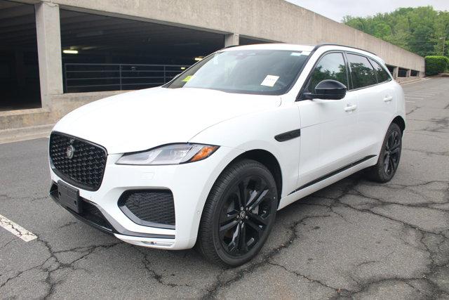 Photo of 2026 Fuji White Jaguar F-PACE