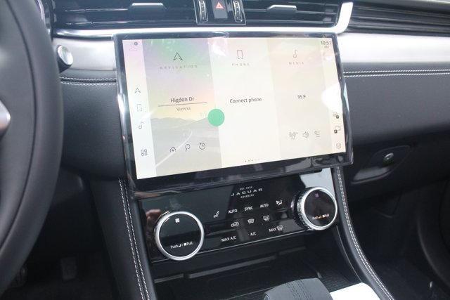 Photo of 2026 Fuji White Jaguar F-PACE
