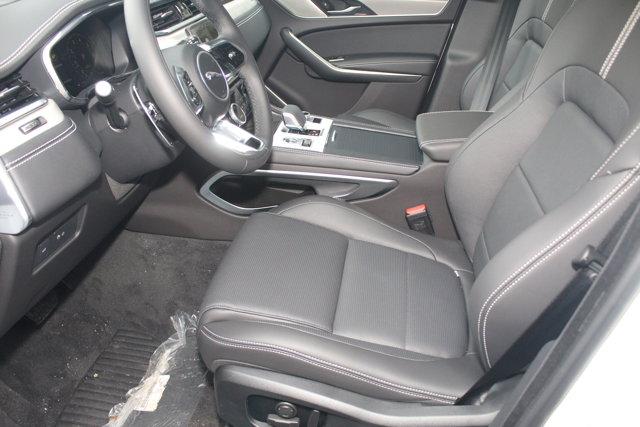 Photo of 2026 Fuji White Jaguar F-PACE