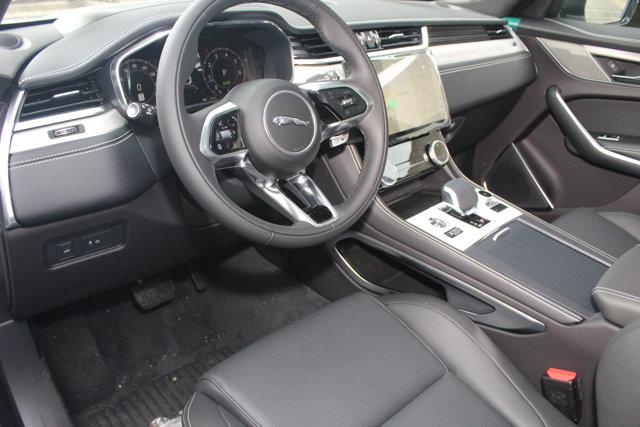 Photo of 2026 Fuji White Jaguar F-PACE