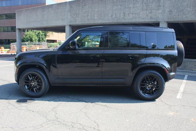 Photo of 2023 Santorini Black Metallic Land Rover Defender