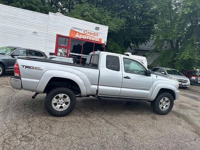 Photo of 2012 Silver Streak Mica Toyota Tacoma