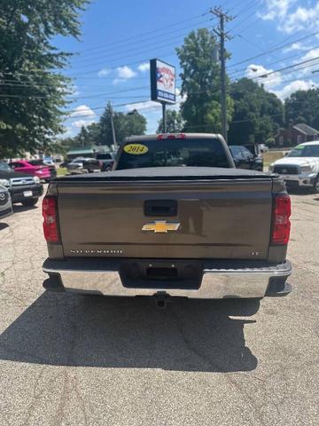 Photo of 2014 Brownstone Metallic Chevrolet Silverado 1500