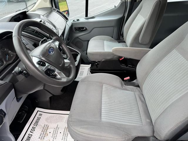 Photo of 2019 Oxford White Ford Transit-350
