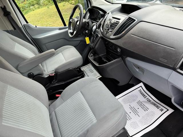 Photo of 2019 Oxford White Ford Transit-350