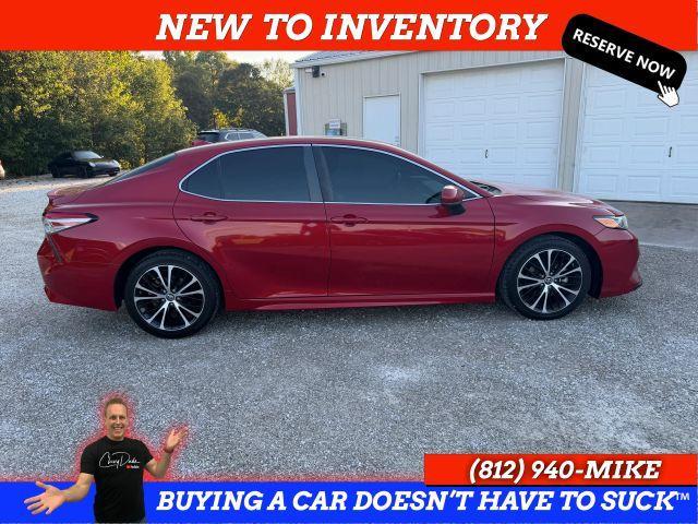 Photo of 2019 Red Toyota Camry