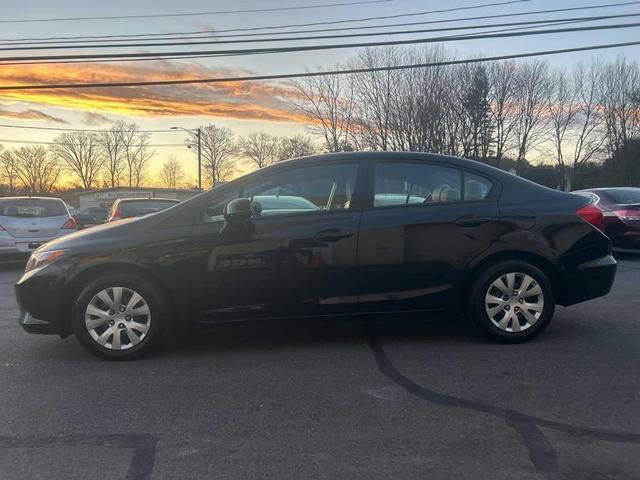 Photo of 2012 Crystal Black Pearl Honda Civic