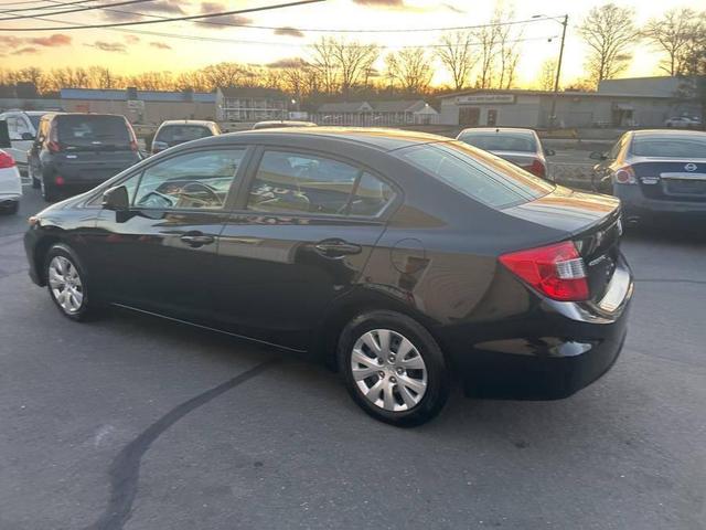 Photo of 2012 Crystal Black Pearl Honda Civic
