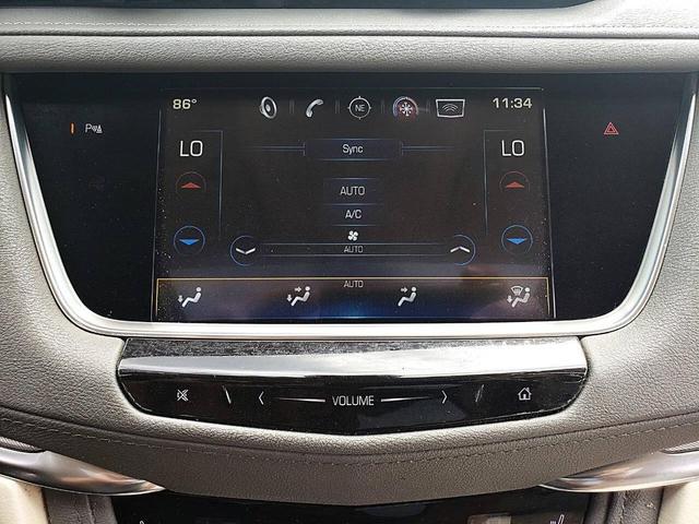 Photo of 2019 Gray Cadillac XT5