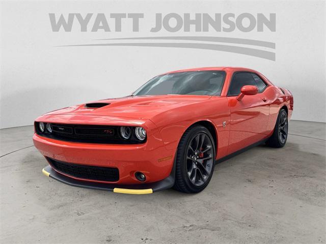 2022 Dodge Challenger