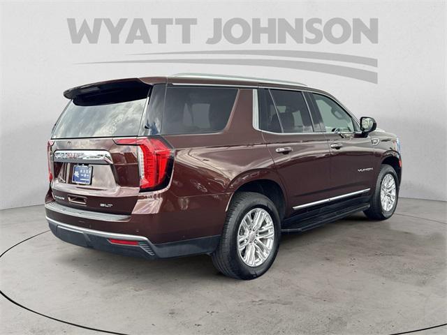 Photo of 2023 Redwood Metallic GMC Yukon