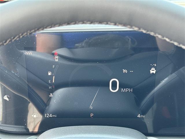 Photo of 2025 Summit White Buick Encore GX
