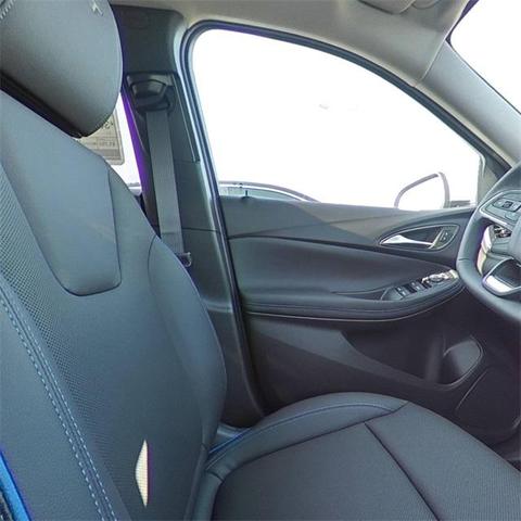 Photo of 2025 Summit White Buick Encore GX