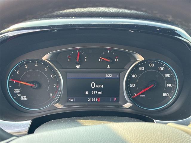 Photo of 2023 Mosaic Black Metallic Chevrolet Traverse