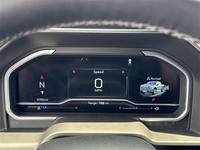 Photo of 2023 Summit White GMC Sierra 1500