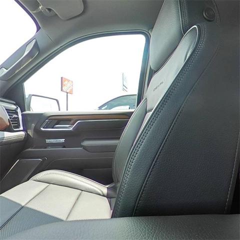 Photo of 2023 Summit White GMC Sierra 1500