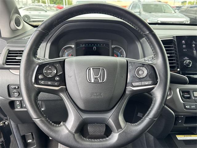 Photo of 2022 Crystal Black Pearl Honda Pilot