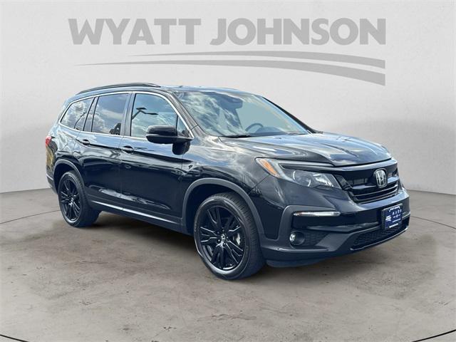 Photo of 2022 Crystal Black Pearl Honda Pilot