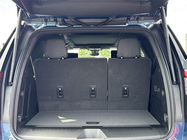 Photo of 2025 Downpour Metallic GMC Yukon