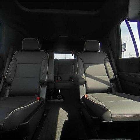 Photo of 2025 Downpour Metallic GMC Yukon