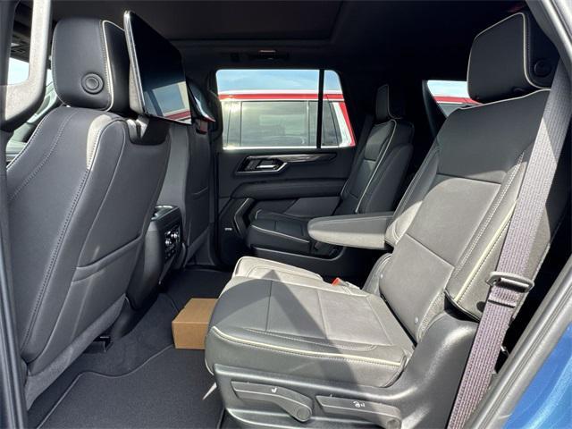 Photo of 2025 Downpour Metallic GMC Yukon
