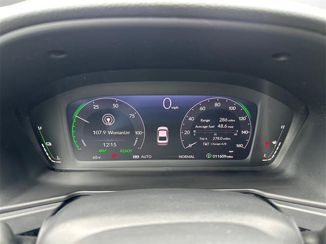 Photo of 2023 Platinum White Pearl Honda Accord Hybrid