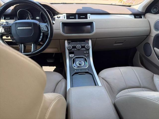 Photo of 2017  Land Rover Range Rover Evoque