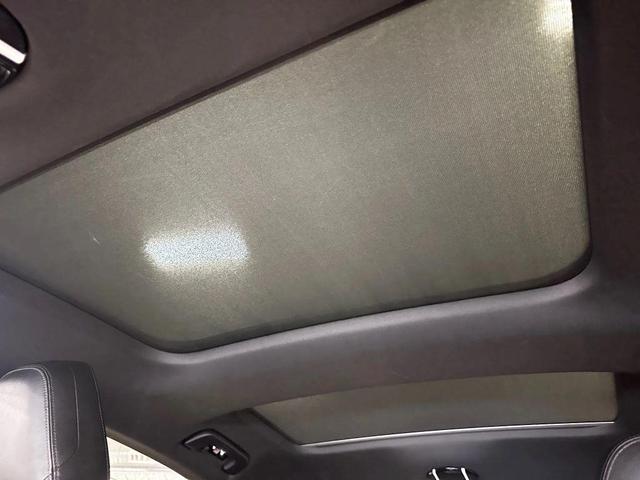 Photo of 2021 Black Porsche Panamera