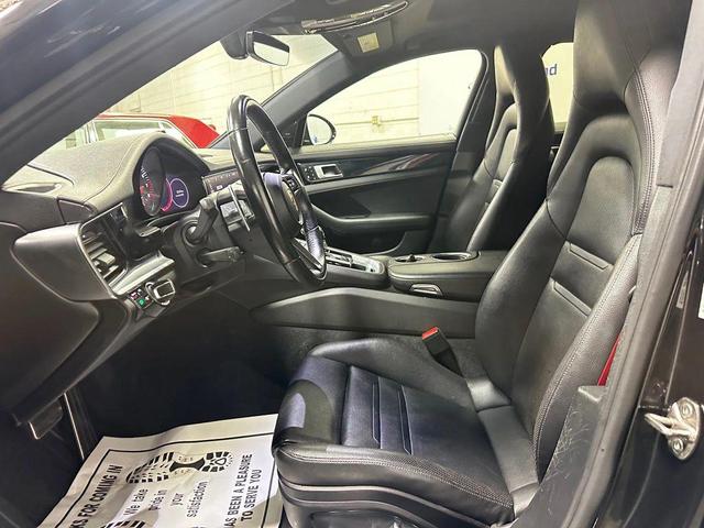 Photo of 2021 Black Porsche Panamera