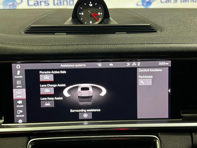 Photo of 2021 Black Porsche Panamera