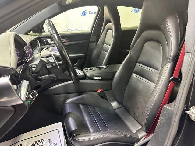 Photo of 2021 Black Porsche Panamera