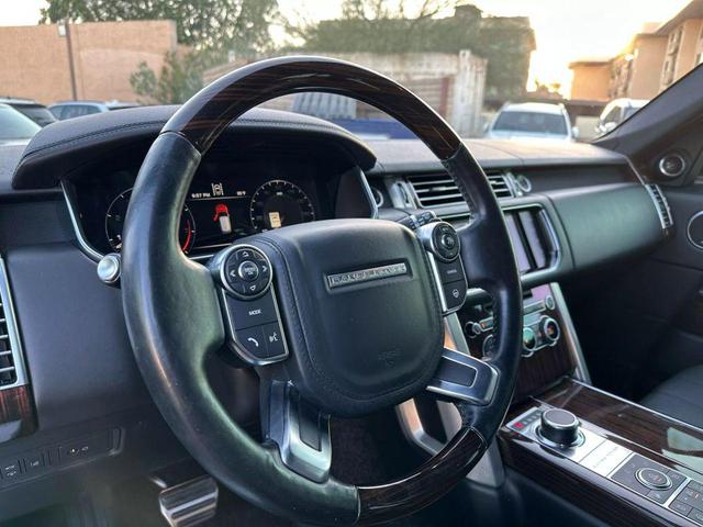 Photo of 2016 Black Land Rover Range Rover