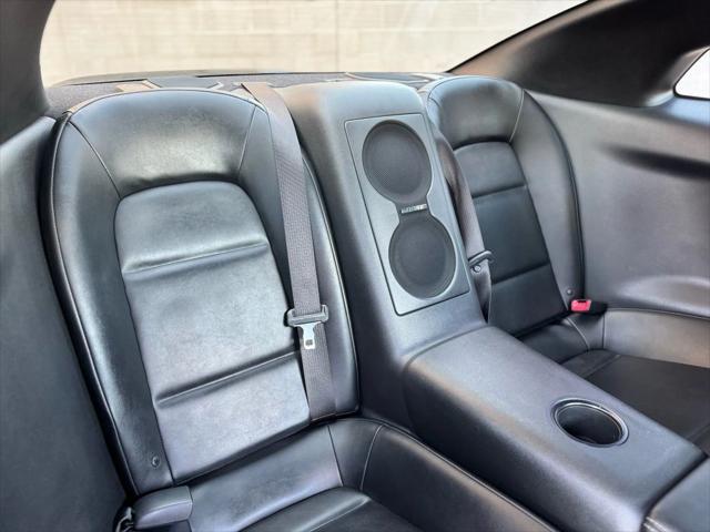 Photo of 2014 Jet Black Pearl Nissan GT-R
