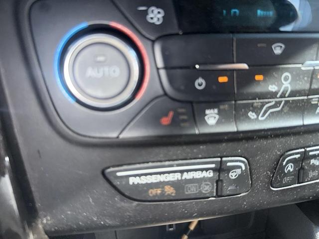 Photo of 2017 Magnetic Ford Escape