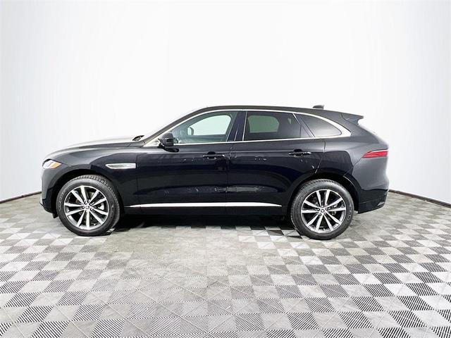 Photo of 2025 Santorini Black Jaguar F-PACE