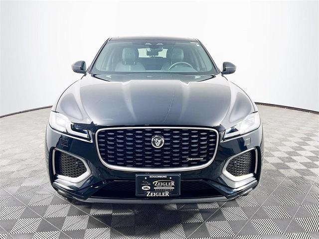 Photo of 2025 Santorini Black Jaguar F-PACE