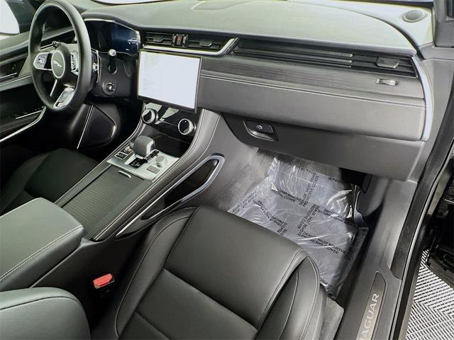 Photo of 2025 Santorini Black Jaguar F-PACE