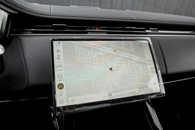Photo of 2025 Ostuni Pearl White Land Rover Range Rover Sport