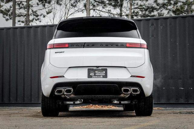 Photo of 2025 Ostuni Pearl White Land Rover Range Rover Sport