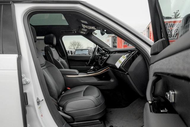 Photo of 2025 Ostuni Pearl White Land Rover Range Rover Sport