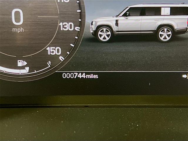 Photo of 2024 Eiger Grey Land Rover Defender