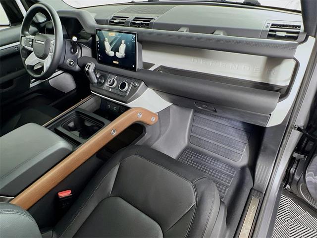Photo of 2024 Eiger Grey Land Rover Defender