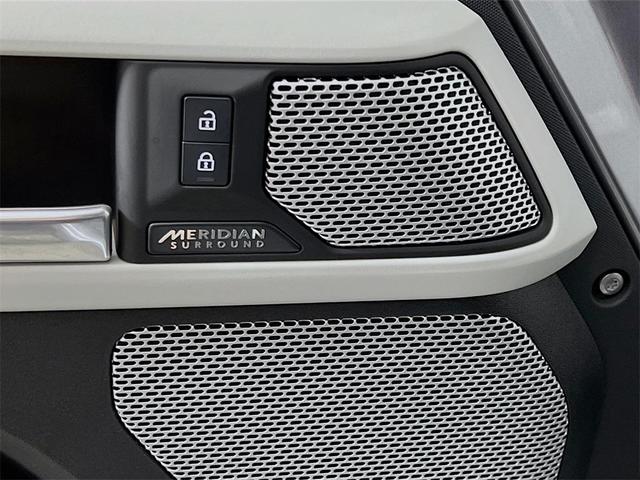 Photo of 2024 Eiger Grey Land Rover Defender