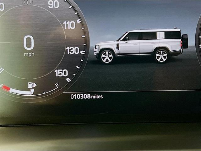 Photo of 2024 Sedona Red Land Rover Defender