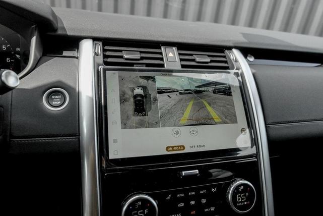 Photo of 2025 Carpathian Grey Land Rover Discovery